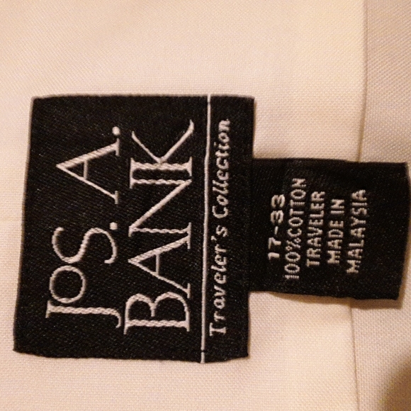 Mens Jos.A.BANK travelers collection size 17-33 - Picture 3 of 4